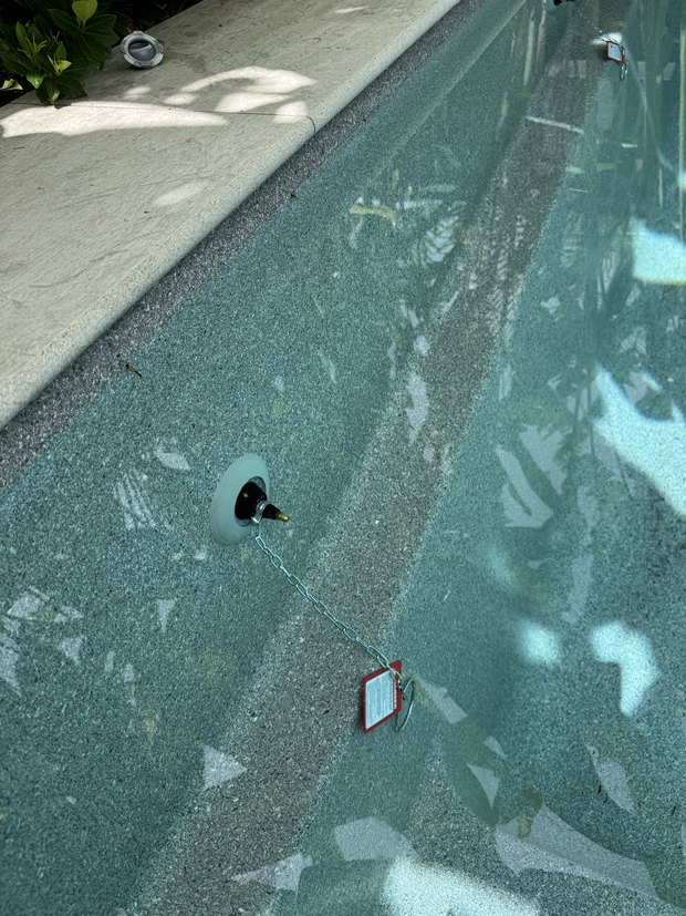 Dye test around a pool wall penetration